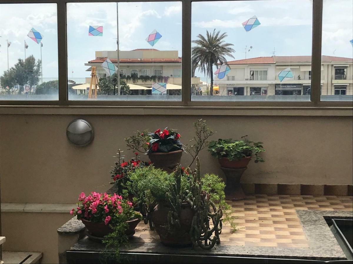 Ferienwohnung Casa Celeste Viareggio Exterior foto