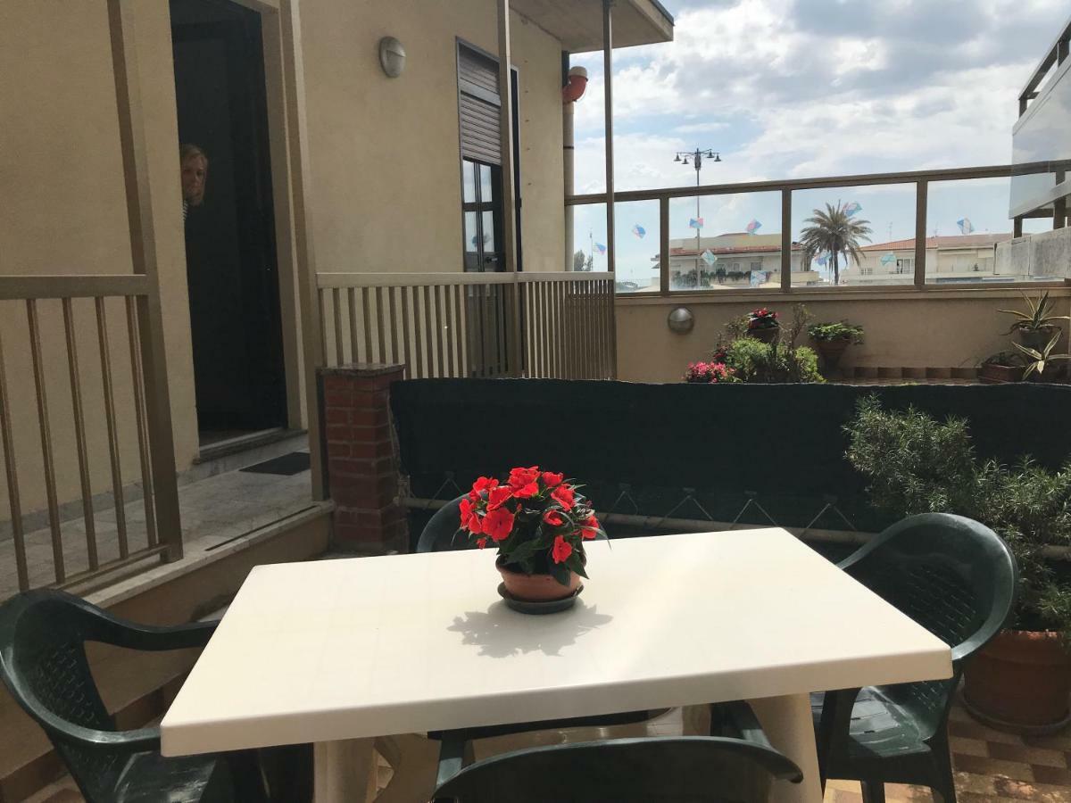 Ferienwohnung Casa Celeste Viareggio Exterior foto